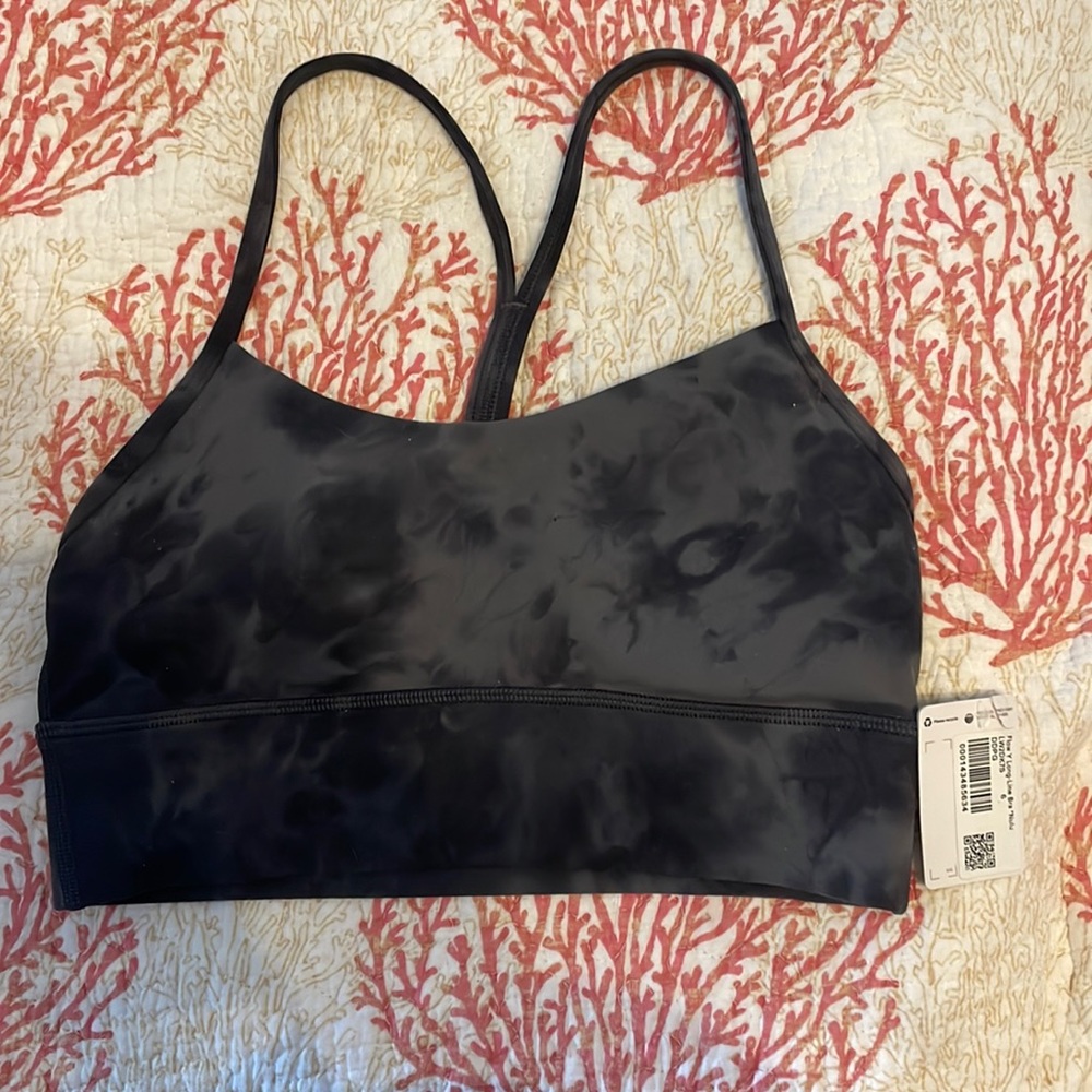 NWT Lulu bra size 6